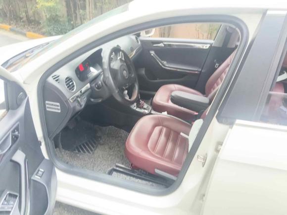 [上海·苏A] 二手大众捷达2015款 质惠版 1.6L 自动时尚型