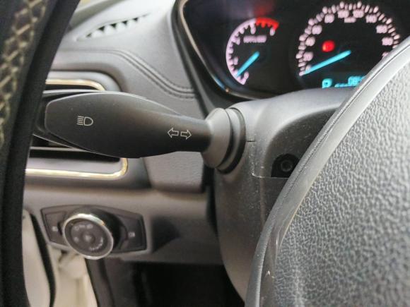 [北京·京Q] 二手福特福睿斯2015款 1.5L 自动时尚型