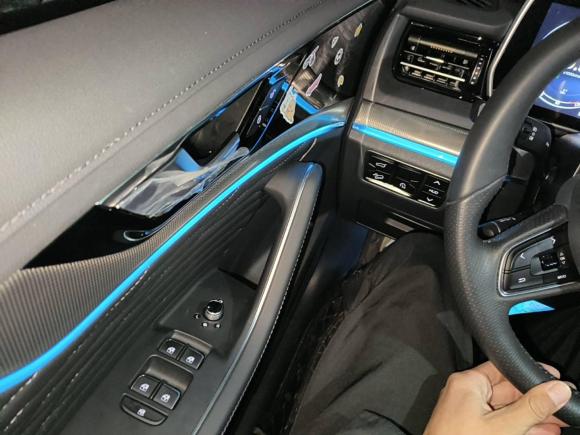 [湖州·浙E] 二手红旗红旗HS52022款 改款 2.0T 智联旗享版