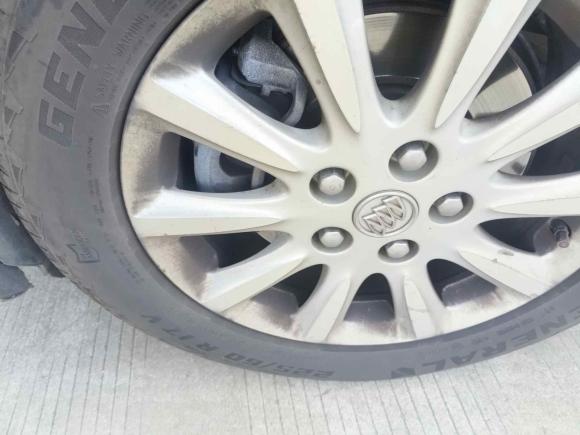 [南京·苏A] 二手别克别克GL82013款 3.0L XT豪华商务旗舰版