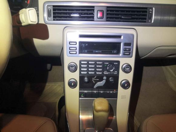 [青岛·鲁U] 二手沃尔沃沃尔沃S80L2011款 2.0T 智雅版