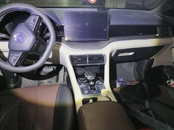 [上海·沪A] 二手比亚迪宋PLUS新能源2021款 DM-i 110KM 旗舰型