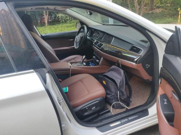 [武汉·鄂A] 二手宝马宝马5系GT2015款 528i 领先型