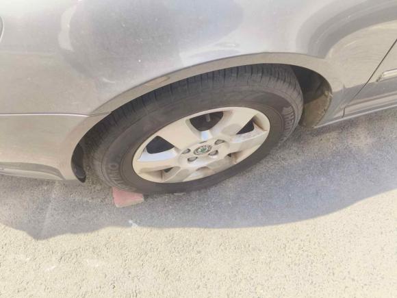 [青岛·鲁B] 二手斯柯达明锐2010款 1.6L 自动逸俊版