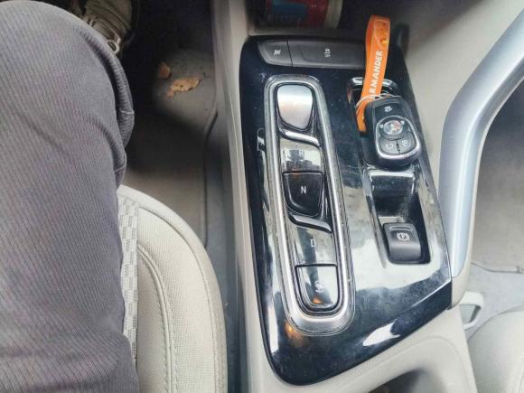 [上海·沪A] 二手别克微蓝72020款 652E 互联智享型