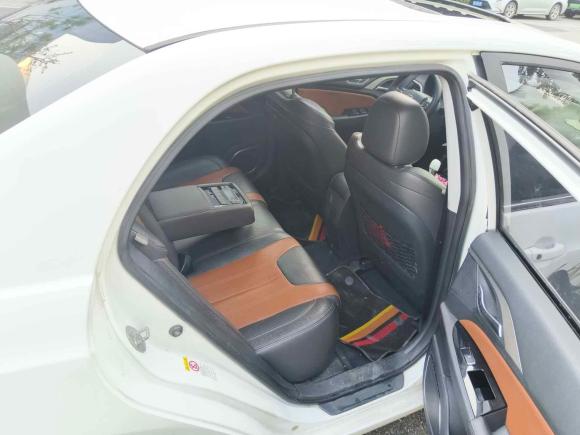 [上海·沪A] 二手比亚迪秦新能源2015款 1.5T 双冠旗舰Plus版