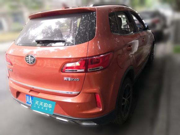 [成都·川A] 二手奔腾奔腾X402017款 1.6L 手动豪华型