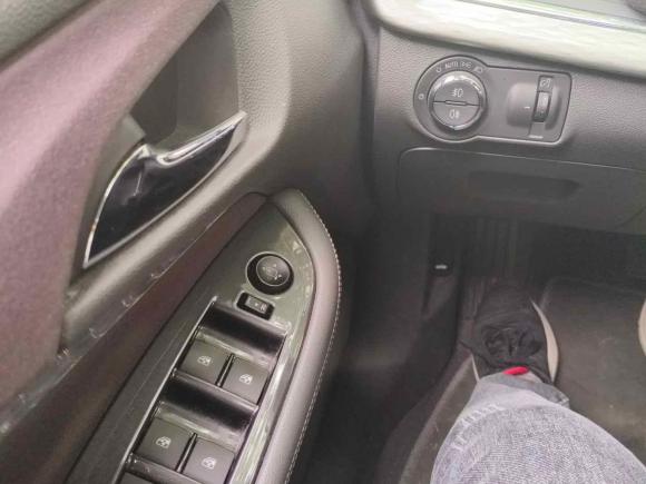 [上海·浙C] 二手雪佛兰迈锐宝2016款 2.0L 自动豪华版