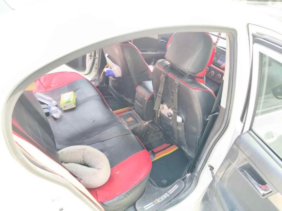 [合肥·皖A] 二手荣威荣威3502015款 1.5L 手动豪华天窗版