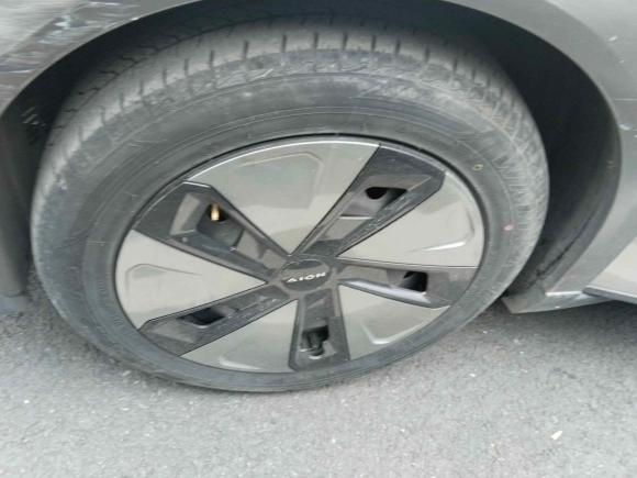 [南京·苏A] 二手埃安AION Y2021款 70 畅享活力版