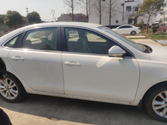 [无锡·苏B] 二手奇瑞艾瑞泽72014款 1.6L 手动致尚魔力版