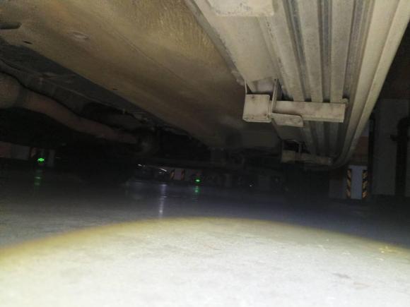 [广州·粤A] 二手路虎神行者22013款 2.0T Si4 HSE汽油版