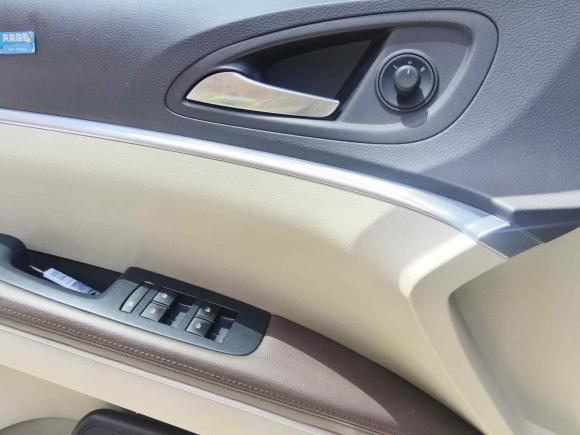 [上海·苏F] 二手别克别克GL82020款 陆上公务舱 652T 豪华型