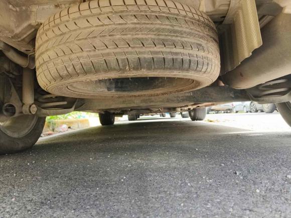 [武汉·鄂F] 二手长安欧尚长安欧尚A8002017款 1.6L 手动豪华型