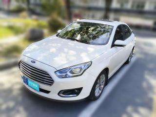 福特福睿斯2015款 1.5L 自动时尚型