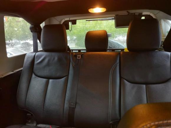 [西安·陕A] 二手Jeep牧马人2015款 2.8TD Sahara 四门舒享版