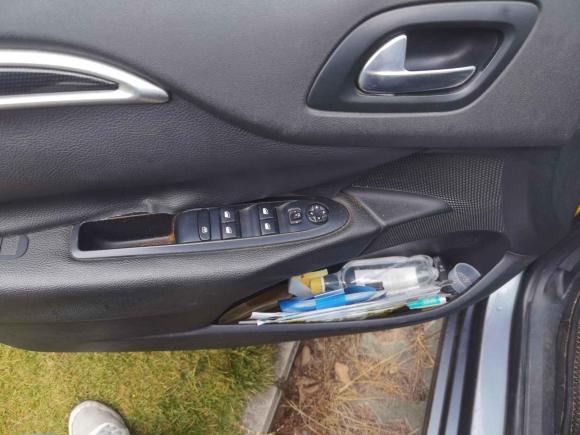 [深圳·湘A] 二手雪铁龙雪铁龙C4L2013款 1.6THP 自动劲智版