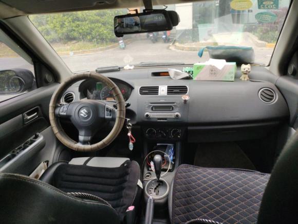 [上海·苏E] 二手铃木雨燕2011款 1.5L 自动运动版