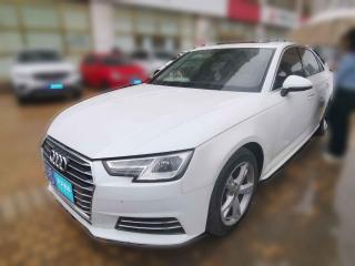 奥迪奥迪A4L2018款30周年年型30TFSI进取型