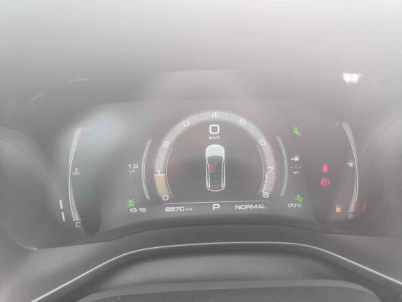 [无锡·苏U] 二手哈弗哈弗赤兔2021款 激擎版 1.5T 铂金兔