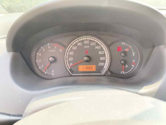 [上海·沪C] 二手铃木雨燕2011款 1.5L 手动运动影音版