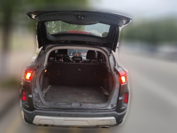 [宁波·浙B] 二手奔腾奔腾X802015款 2.0L 自动舒适周年纪念型