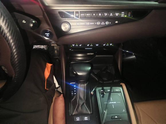 [宁波·浙B] 二手雷克萨斯雷克萨斯ES2020款 300h 行政版