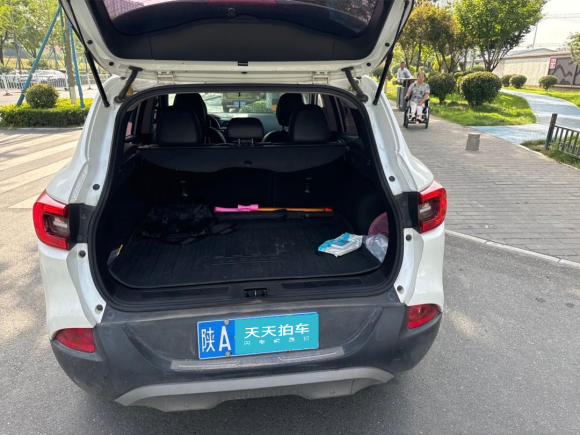 [西安·陕A] 二手雷诺科雷嘉2017款 2.0L 两驱豪华版