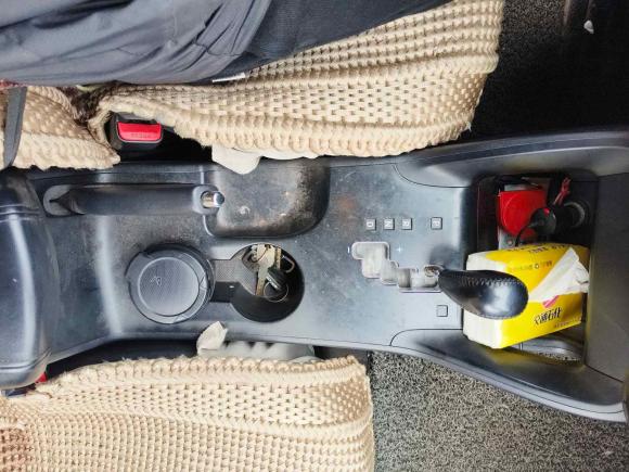 [义乌·浙G] 二手现代北京现代ix352010款 2.0L 自动两驱精英版GLS