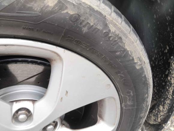 [青岛·鲁B] 二手起亚佳乐2013款 2.0L 7座自动舒适版 国V