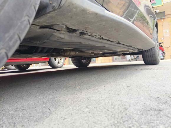 [南通·苏F] 二手奔驰奔驰GLC2020款 改款 GLC 300 L 4MATIC 动感型