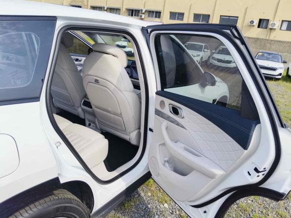 [上海·无P] 二手哪吒汽车哪吒L2024款 310 闪充红衣版