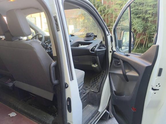 [上海·皖N] 二手福特全顺2017款 2.0T汽油多功能商用车短轴低顶国V