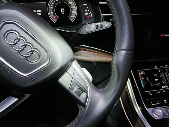 [杭州·浙A] 二手奥迪奥迪Q72020款 55 TFSI quattro S line运动型