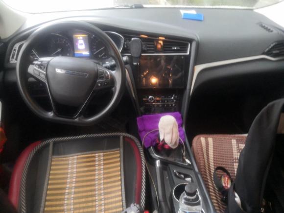 [成都·川A] 二手启辰启辰D602018款 1.6L 手动智联精英版