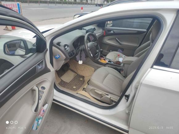 [无锡·苏B] 二手福特致胜2013款 2.3L 时尚型