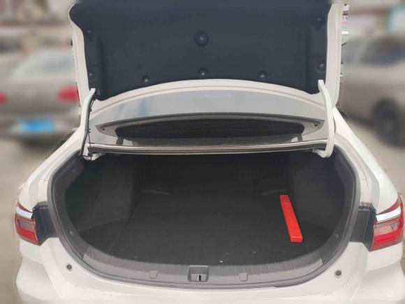 [上海·沪C] 二手比亚迪秦2019款 1.5L 自动豪华型