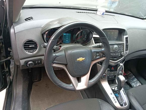 [佛山·粤X] 二手雪佛兰科鲁兹2013款 掀背 1.6L 自动豪华型