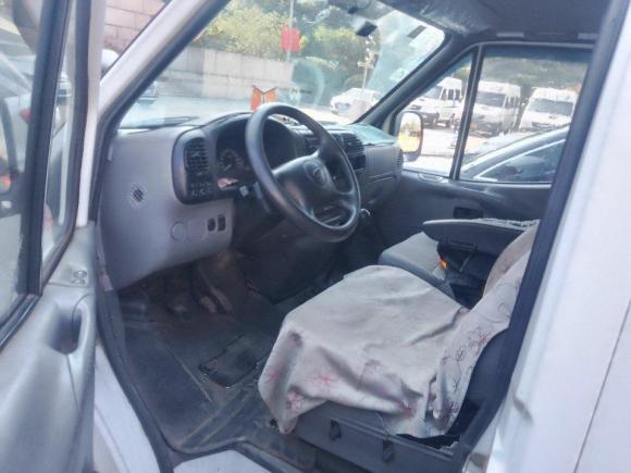 [济南·鲁A] 二手福特经典全顺2009款 2.8T柴油多功能型短轴中顶JX493ZLQ3