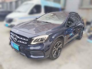 奔驰奔驰GLA2018款 GLA 220 4MATIC 运动型「济南二手车」「天天拍车」
