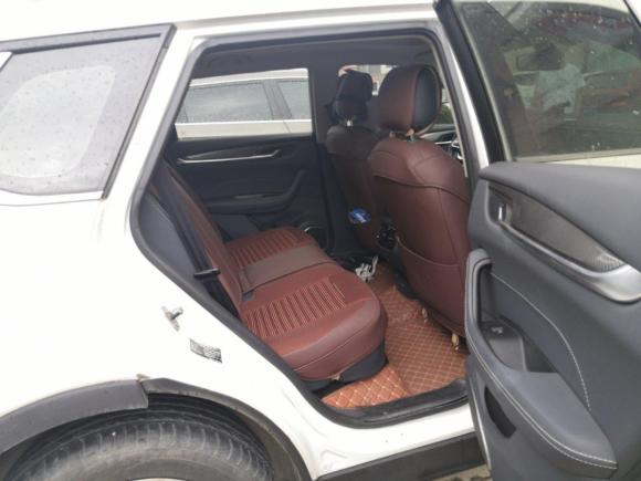 [成都·川A] 二手中华中华V72018款 280T DCT尊贵型 5座