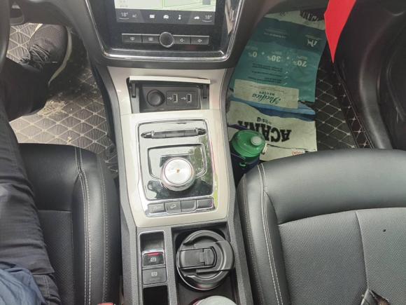 [北京·京A] 二手荣威荣威RX5新能源2017款 ERX5 EV400 电动互联网旗舰版