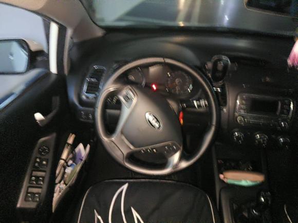 [成都·川A] 二手起亚起亚K32013款 1.6L 手动GLS