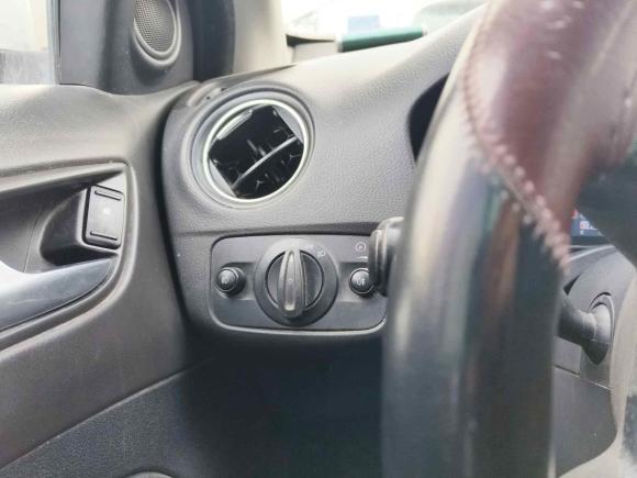 [青岛·鲁B] 二手福特蒙迪欧-致胜2011款 2.0L GTDi200豪华型