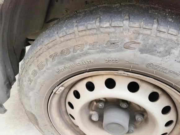 [佛山·粤Y] 二手金杯阁瑞斯2016款 2.0L快运实用型