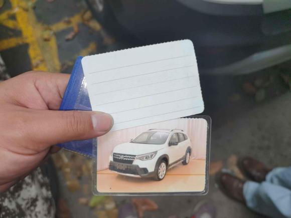 [深圳·粤Q] 二手启辰启辰T702020款 2.0L CVT精锐版 国VI