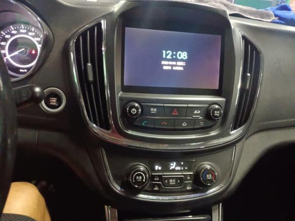 [金华·浙G] 二手宝骏宝骏5602015款 1.8L 手动豪华型