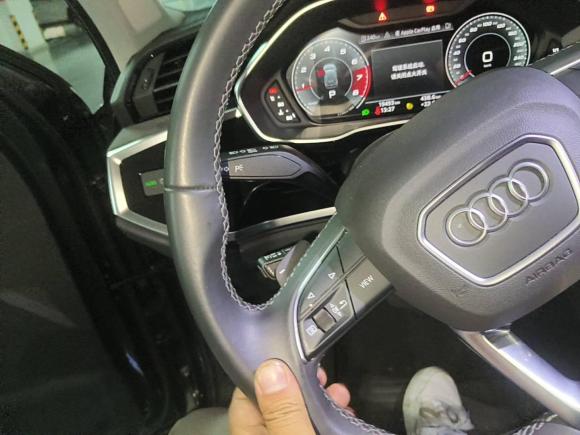 [杭州·浙A] 二手奥迪奥迪Q32022款 35 TFSI 时尚动感型