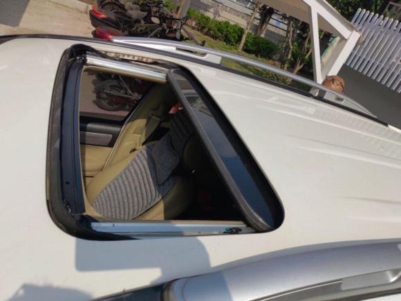 [上海·沪E] 二手本田本田CR-V2010款 2.4L 自动四驱豪华版