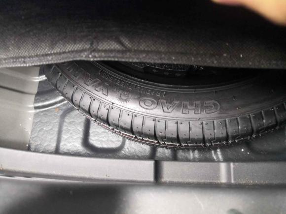 [杭州·浙A] 二手长安长安UNI-V2022款 1.5T 尊贵型